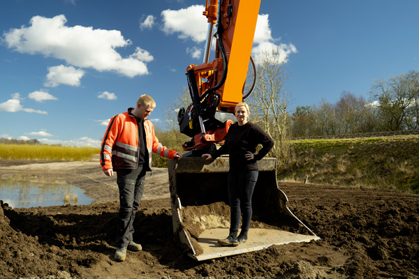 Planierlöffel für Tiltrotator. Aus hochfestem H450-Stahl hergestellt.